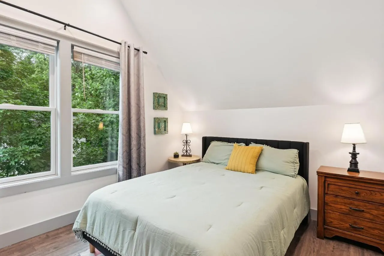 Nashville Vacation Rental Near Bridgestone Arena! Apartment